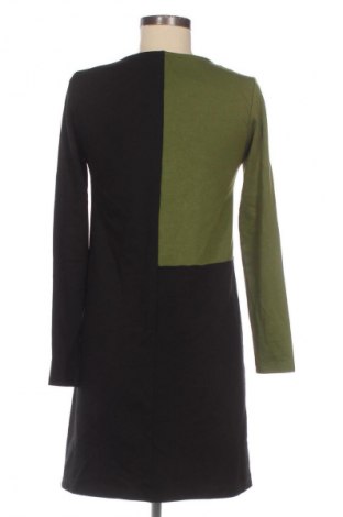 Šaty  Unbranded, Velikost M, Barva Vícebarevné, Cena  425,00 Kč