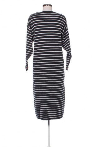 Рокля Unbranded, Размер XL, Цвят Многоцветен, Цена 11,24 €