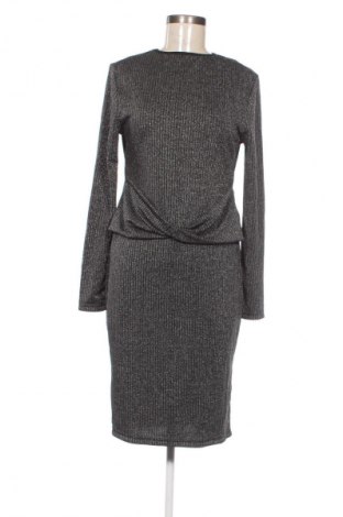 Рокля Unbranded, Размер M, Цвят Сребрист, Цена 14,31 €