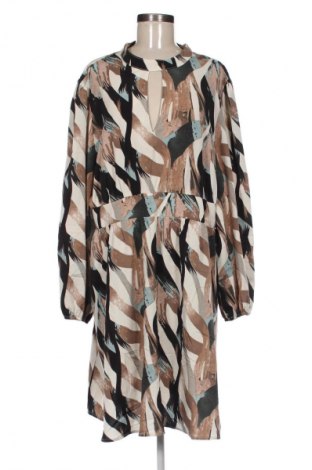 Рокля Unbranded, Размер 4XL, Цвят Многоцветен, Цена 20,45 €