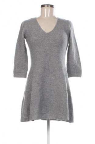Рокля United Colors Of Benetton, Размер S, Цвят Сив, Цена 15,84 €
