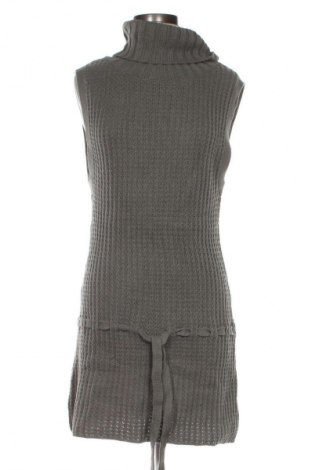 Рокля United Colors Of Benetton, Размер M, Цвят Зелен, Цена 5,62 €