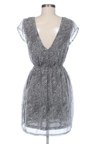 Рокля VILA, Размер M, Цвят Многоцветен, Цена 13,81 €