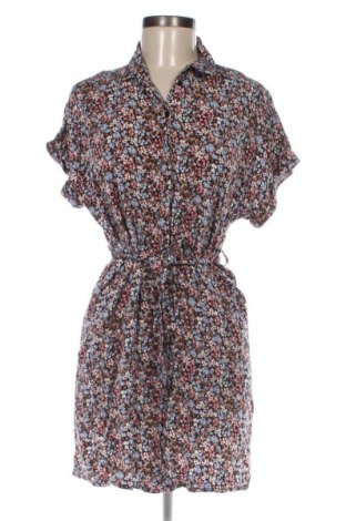 Рокля Vero Moda, Размер M, Цвят Многоцветен, Цена 15,33 €