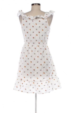 Рокля Vero Moda, Размер S, Цвят Многоцветен, Цена 9,42 €