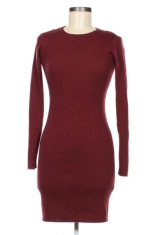 Šaty  Vero Moda, Velikost M, Barva Červená, Cena  349,00 Kč