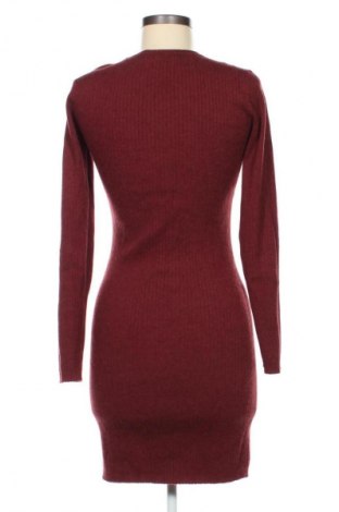 Šaty  Vero Moda, Velikost M, Barva Červená, Cena  349,00 Kč