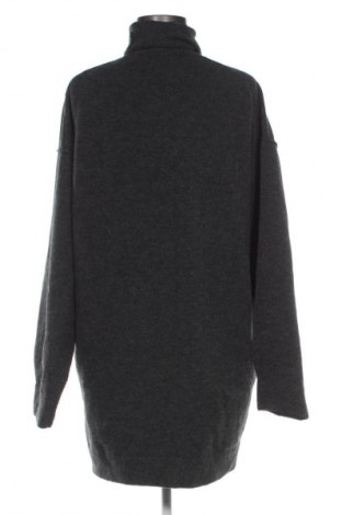 Šaty  Weekday, Veľkosť M, Farba Sivá, Cena  4,95 €