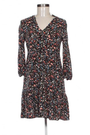 Рокля Yessica, Размер S, Цвят Многоцветен, Цена 20,45 €