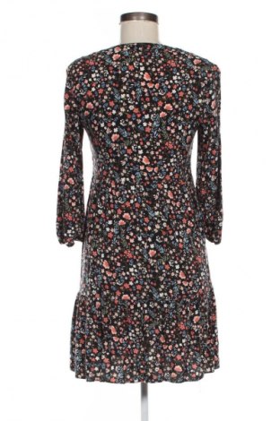 Рокля Yessica, Размер S, Цвят Многоцветен, Цена 20,45 €