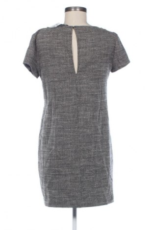 Рокля Zara, Размер M, Цвят Многоцветен, Цена 21,47 €