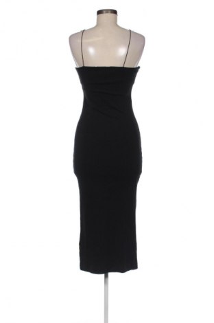 Рокля Zara, Размер M, Цвят Черен, Цена 14,12 €