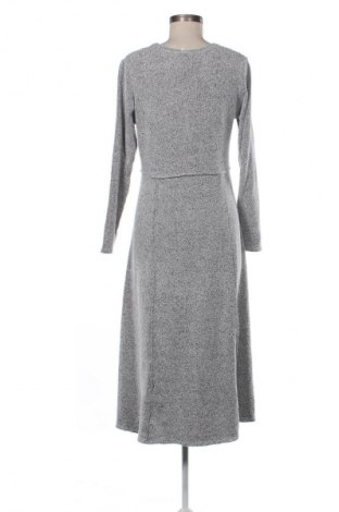 Рокля Zara, Размер L, Цвят Сив, Цена 14,82 €