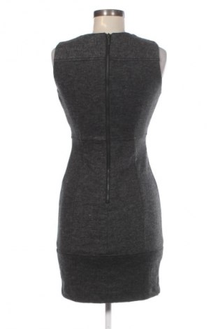 Šaty  Zara, Velikost XS, Barva Šedá, Cena  79,00 Kč