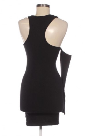 Рокля Zara, Размер M, Цвят Черен, Цена 4,60 €