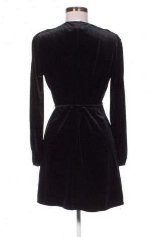 Рокля Zara, Размер M, Цвят Черен, Цена 4,09 €