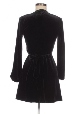 Рокля Zara, Размер XS, Цвят Черен, Цена 5,11 €