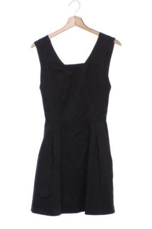 Rochie Zara, Mărime XS, Culoare Negru, Preț 53,99 Lei