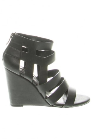 Σανδάλια BCBGeneration, Μέγεθος 36, Χρώμα Μαύρο, Τιμή 35,99 €