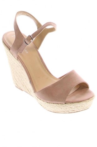 Σανδάλια New Look, Μέγεθος 40, Χρώμα Σάπιο μήλο, Τιμή 14,99 €