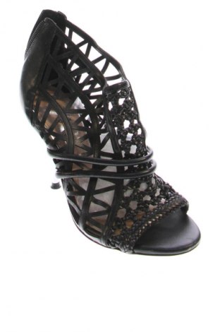 Sandále Zara, Veľkosť 37, Farba Čierna, Cena  24,95 €