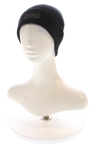 Шапка Calvin Klein, Цвят Черен, Цена 27,60 €