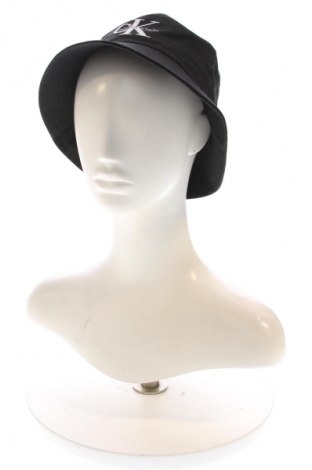 Căciulă Calvin Klein, Culoare Negru, Preț 237,99 Lei