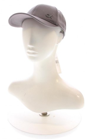 Шапка Calvin Klein, Цвят Сив, Цена 32,72 €