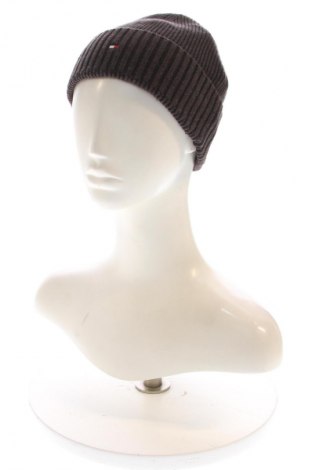 Шапка Tommy Hilfiger, Цвят Кафяв, Цена 28,12 €