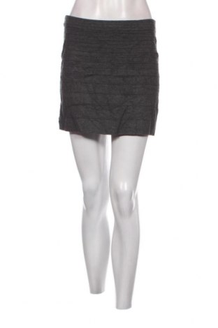 Spódnica Promod, Rozmiar S, Kolor Szary, Cena 10,99 zł