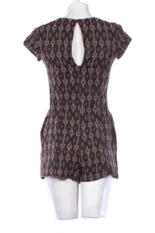 Dámská krátká kombinéza  Pull&Bear, Velikost M, Barva Vícebarevné, Cena  249,00 Kč