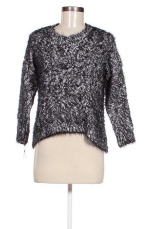 Dámský svetr Red Queen, Velikost S, Barva Černá, Cena  79,00 Kč