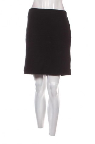 Пола Cartoon, Размер M, Цвят Черен, Цена 2,04 €