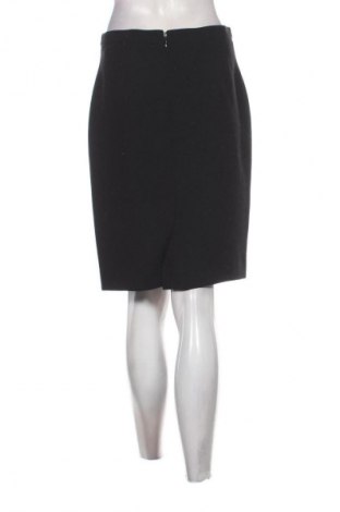 Пола Collection, Размер M, Цвят Черен, Цена 12,78 €