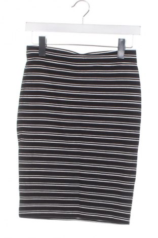 Пола Daphne, Размер XS, Цвят Многоцветен, Цена 3,06 €