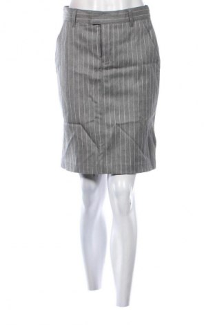 Пола In Wear, Размер S, Цвят Сив, Цена 4,60 €