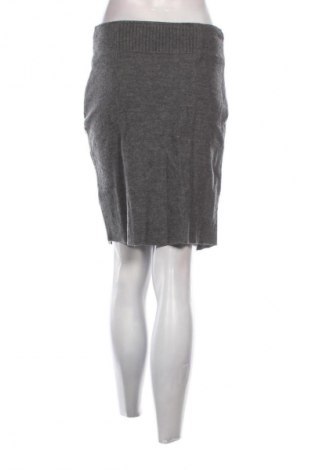 Sukně Olsen, Velikost M, Barva Šedá, Cena  49,00 Kč