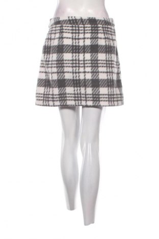 Пола Primark, Размер M, Цвят Многоцветен, Цена 2,55 €