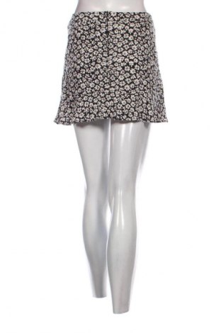 Пола Pull&Bear, Размер M, Цвят Многоцветен, Цена 2,04 €