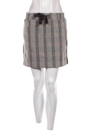 Пола River Island, Размер S, Цвят Многоцветен, Цена 3,57 €