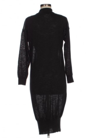 Рокля Noisy May, Размер M, Цвят Черен, Цена 3,57 €