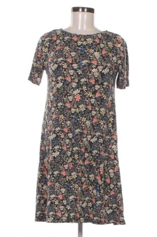 Рокля Pull&Bear, Размер M, Цвят Многоцветен, Цена 4,09 €