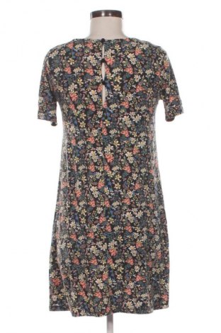 Рокля Pull&Bear, Размер M, Цвят Многоцветен, Цена 4,09 €