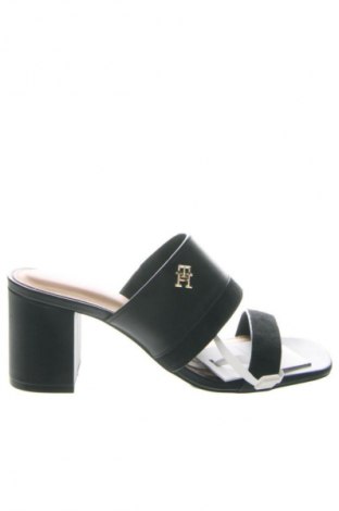 Чехли Tommy Hilfiger, Размер 38, Цвят Черен, Цена 120,15 €, #135276177