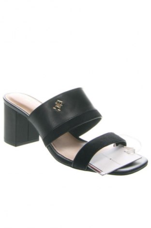 Чехли Tommy Hilfiger, Размер 41, Цвят Черен, Цена 120,15 €