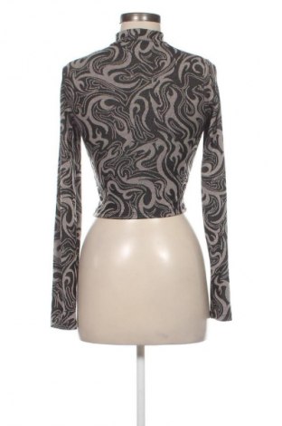 Дамска блуза Bershka, Размер S, Цвят Многоцветен, Цена 3,06 €
