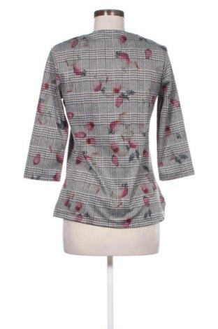 Dámská halenka Bicalla, Velikost S, Barva Vícebarevné, Cena  49,00 Kč