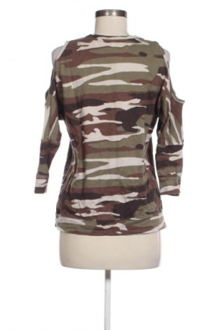 Дамска блуза Blind Date, Размер XS, Цвят Многоцветен, Цена 3,15 €