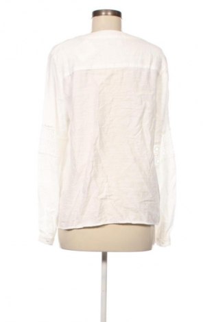 Damen Shirt Cream, Größe M, Farbe Weiß, Preis € 5,99