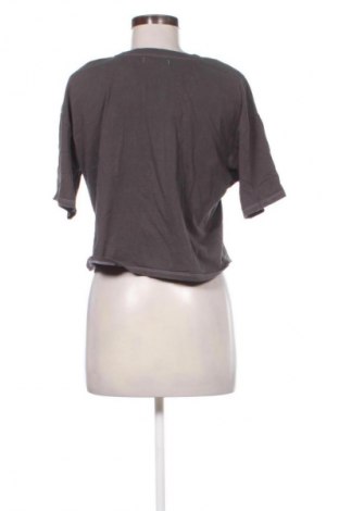 Bluză de femei Cropp, Mărime M, Culoare Gri, Preț 31,99 Lei